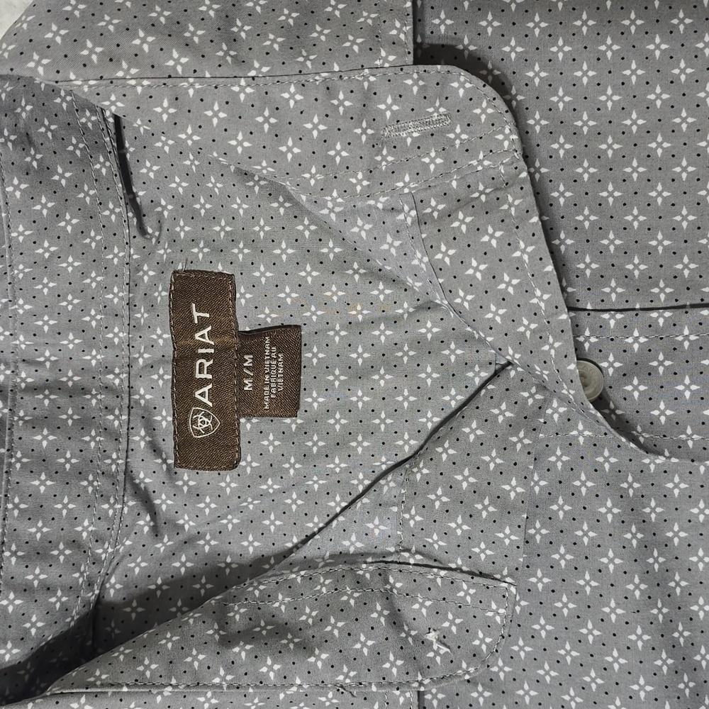 Ariat Men's Gray Geometric Button Down Shirt